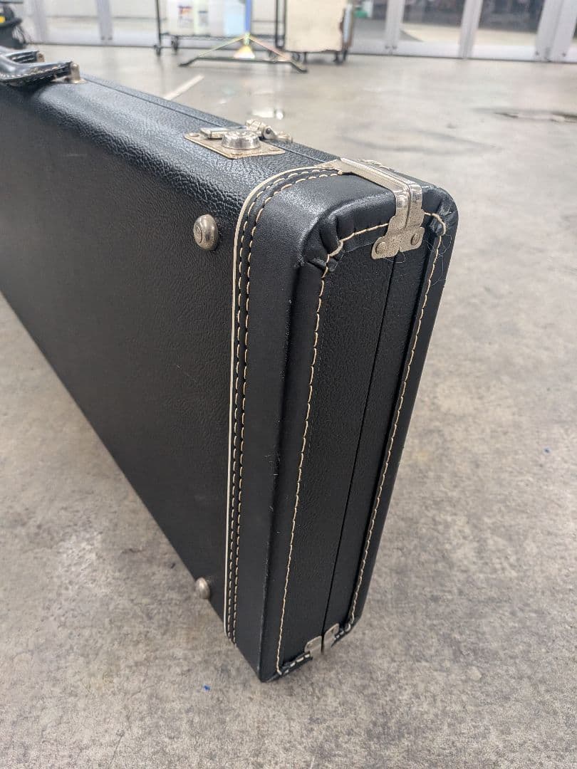 Fender Custom Classic Telecaster バタースコッチ