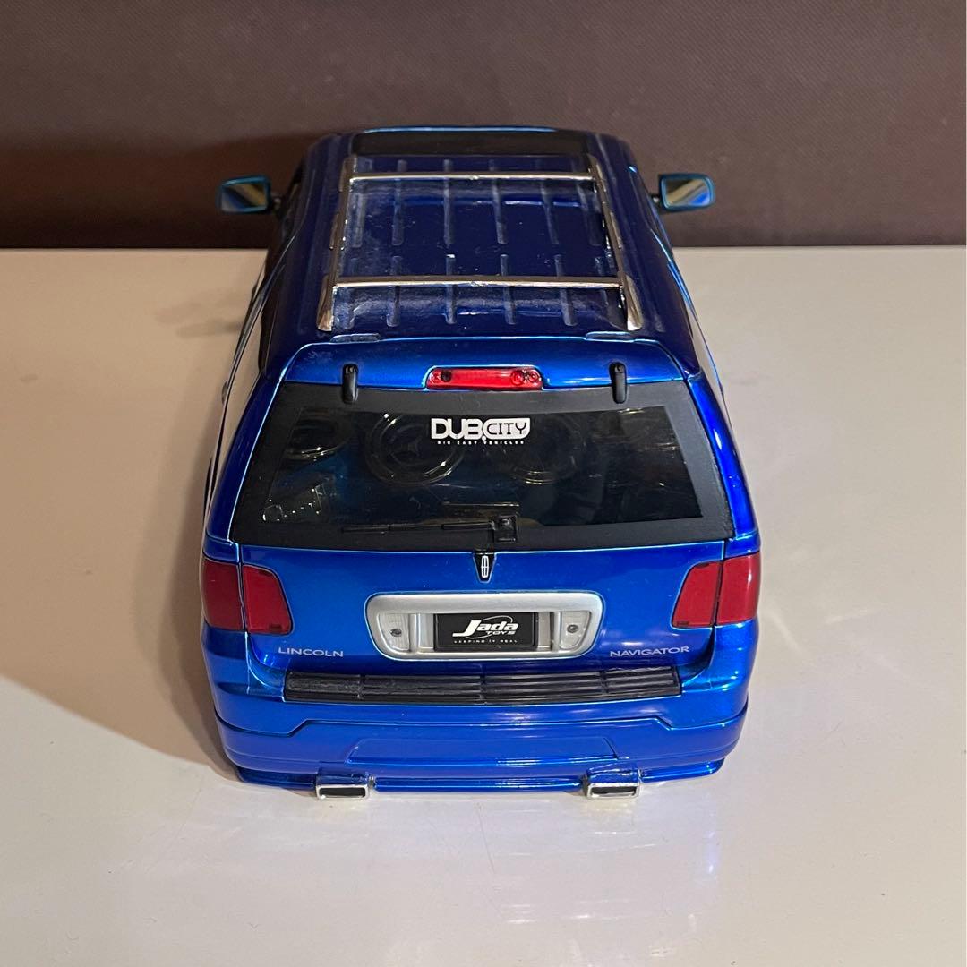 Jada 8月末まで LINCOLN NAVIGATOR 300C