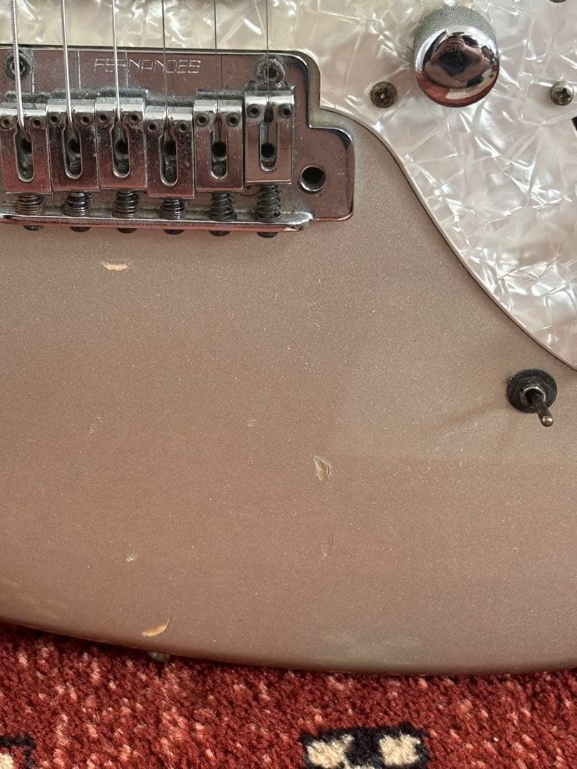 FERNANDES SG-65 エレキギター シルバー ハードケース付き