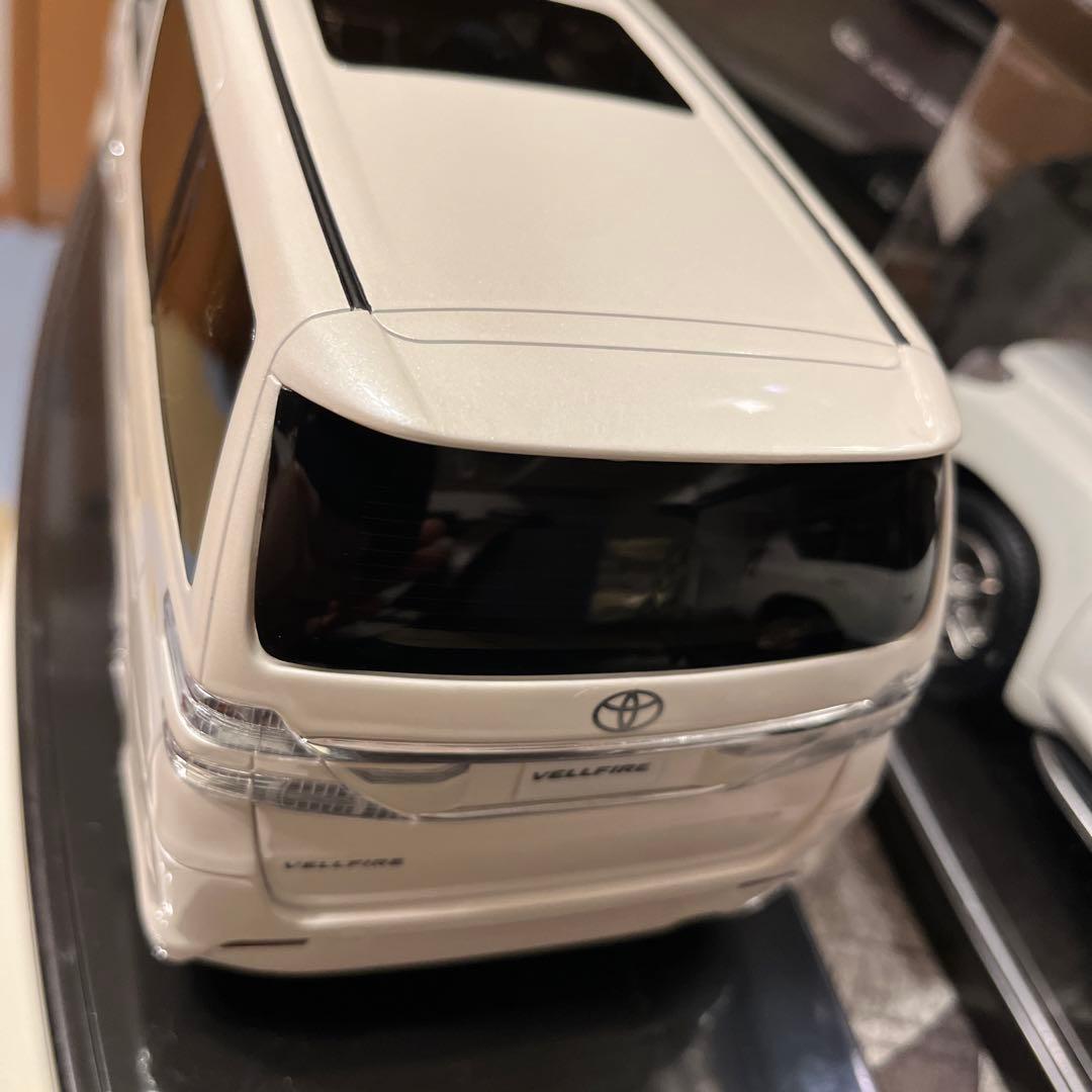 1/18京商 SAMURAI ヴェルファイア 3.5Z G エディション箱無し