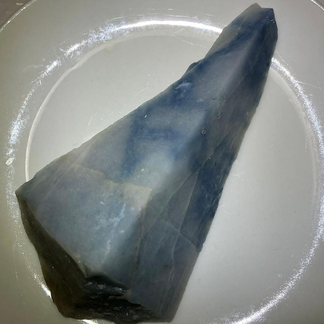 コン沢翡翠　原石　62.5g（143）