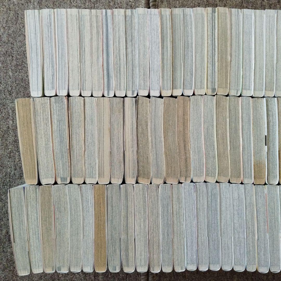 ONE PIECE ワンピース 1〜111巻 既刊全巻セット 関連本2冊付き