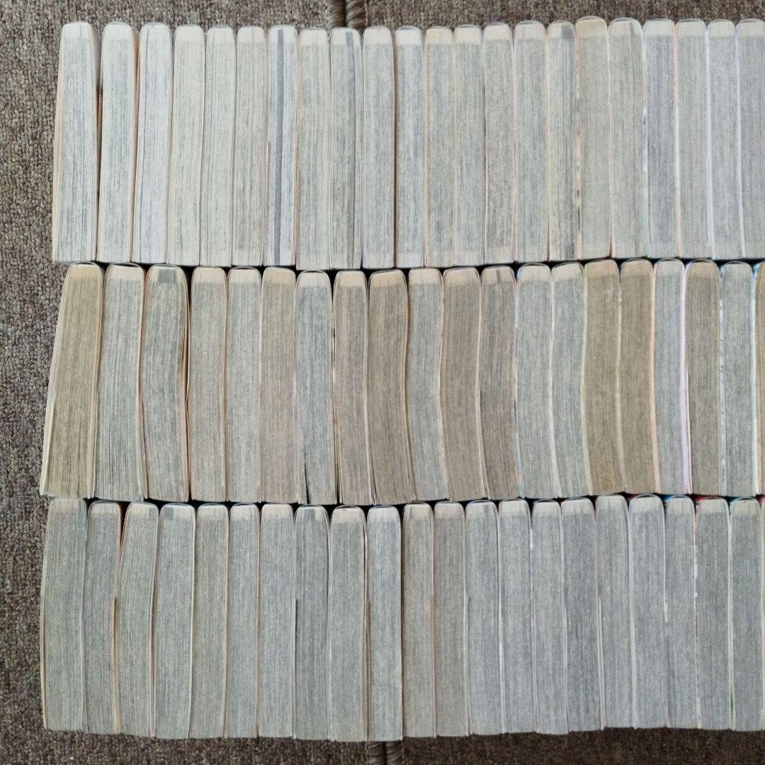 ONE PIECE ワンピース 1〜111巻 既刊全巻セット 関連本2冊付き