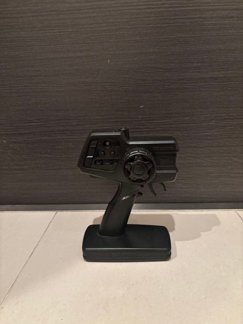 TOYOTA ランドクルーザー モンスタートラック 青