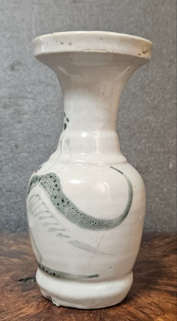 江戸時代中期　古伊万里　染付　草花の図　広口　花入れ　花生け　高 14.0cm