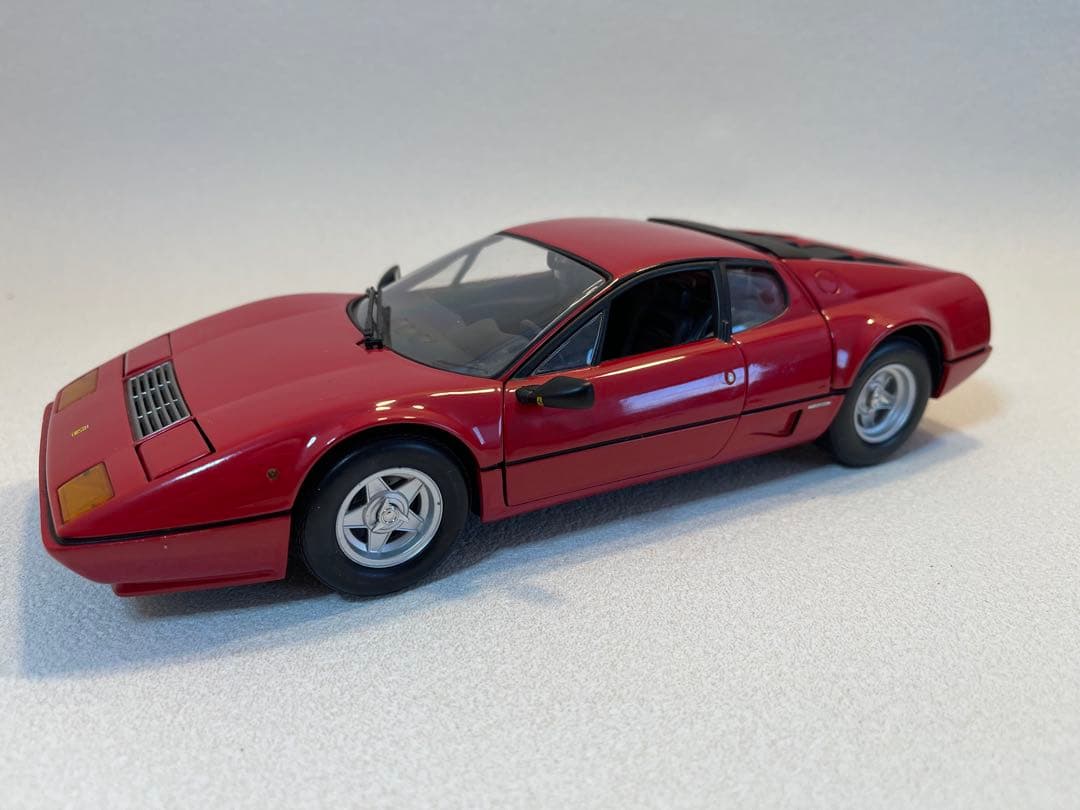 京商 1/18 フェラーリ365GT4/BB & 512BBi セット！