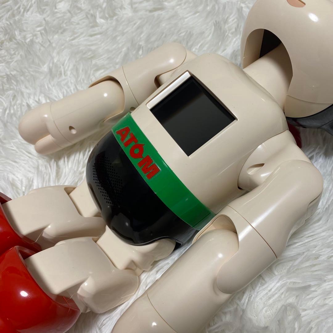 講談社　コミュニケーションロボット ATOM キャリーケース付