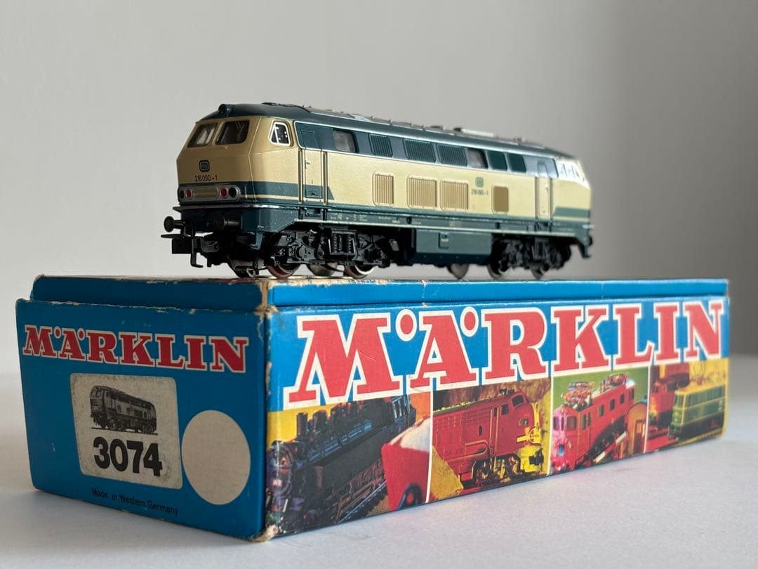 メルクリン HO アナログ 3074 ドイツ国鉄　電気機関車　BR216　箱あり