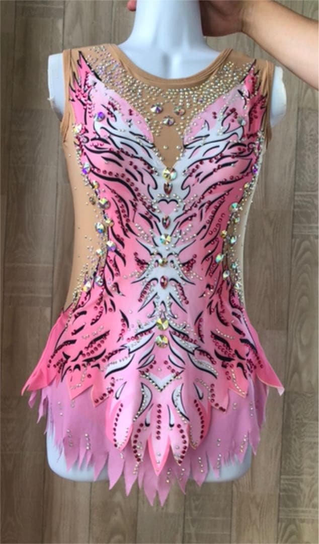 すぐ発送❣️１５０赤系レオタード