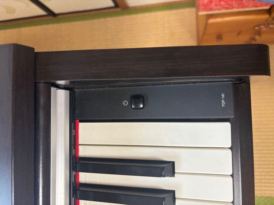 【田中】Yamaha Arlus 電子ピアノ 黒 3ペダル