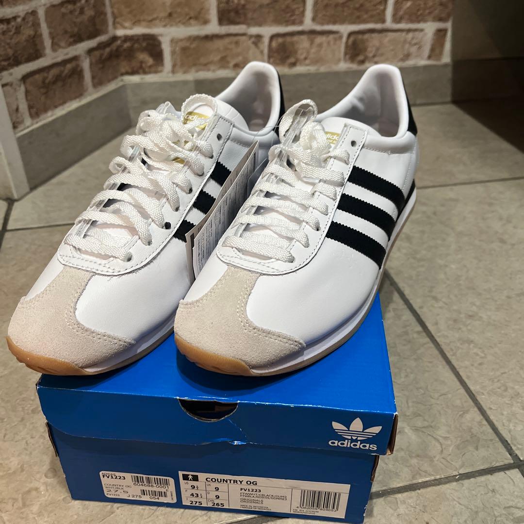 adidas新品タグ付き COUNTRY OG 275