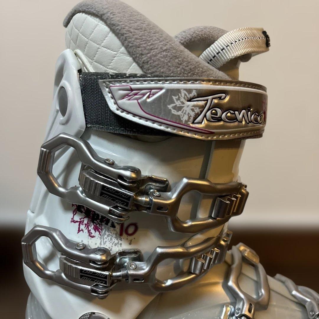 Tecnica 女性用スキーブーツ23.0〜23.5㎝