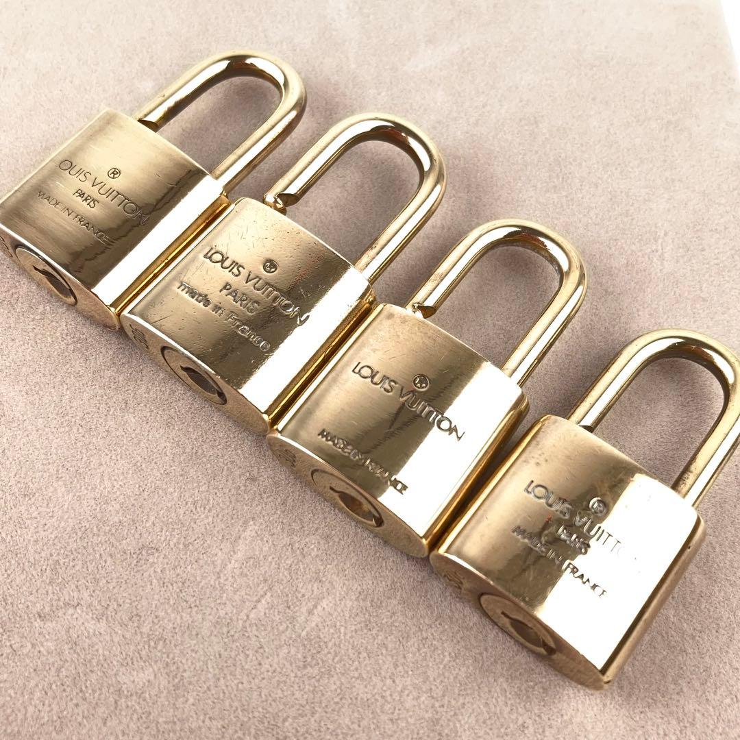 ルイヴィトン パドロック No.306のみ 4個まとめて 南京錠 カデナゴールド