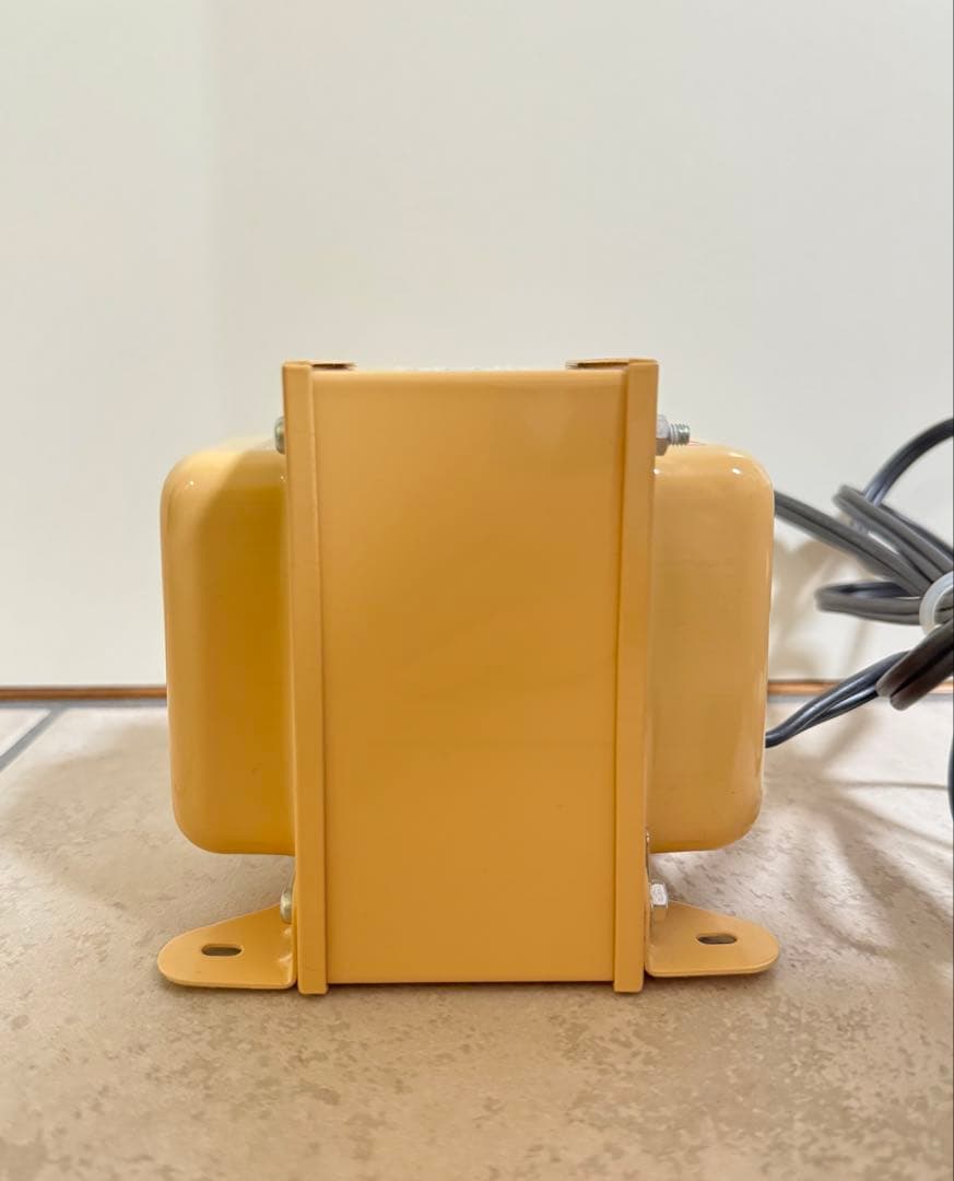 日章のトランスフォーマ 1500U