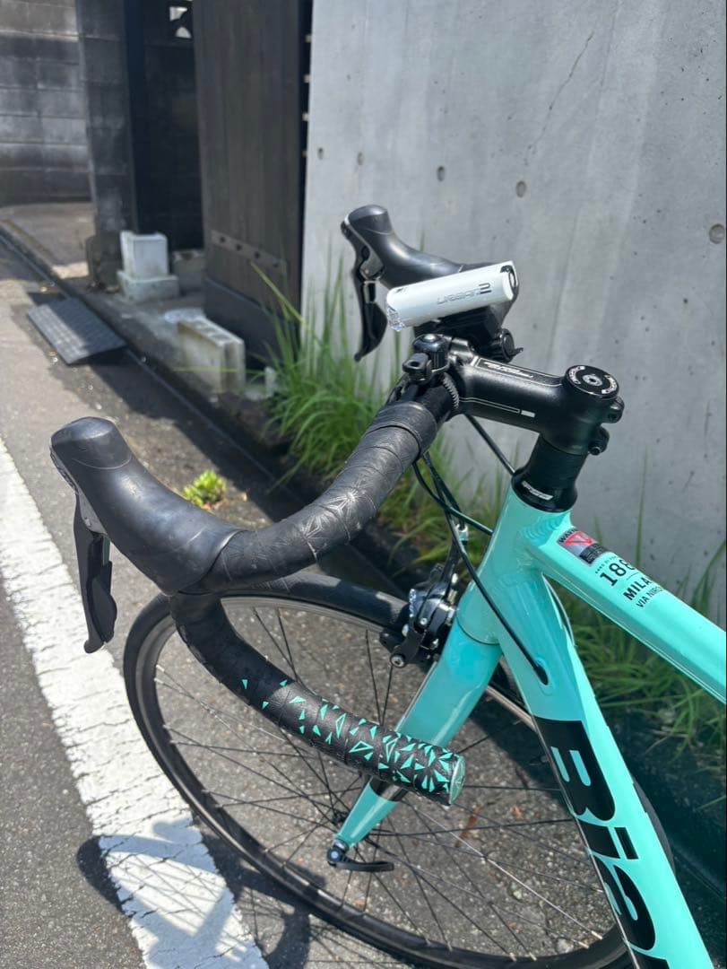 セール中 Bianchi ロードバイク SORAvia nirone