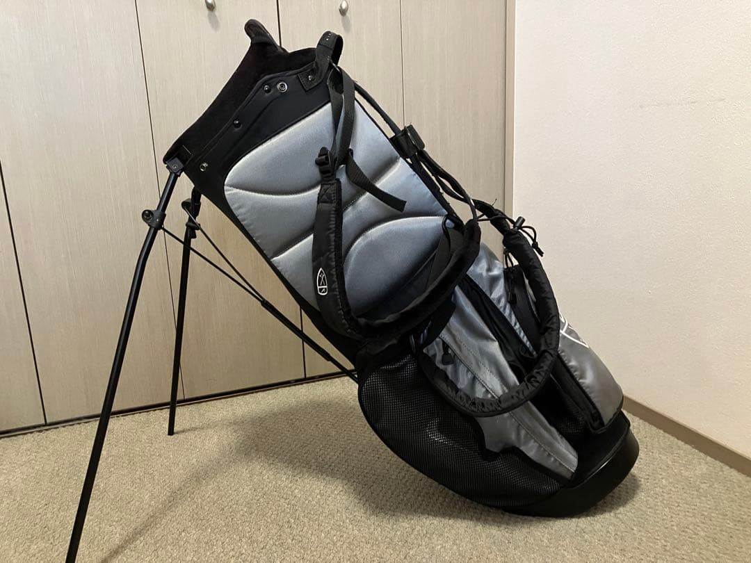 NIKE GOLF キャディバッグ シルバー/ブラック