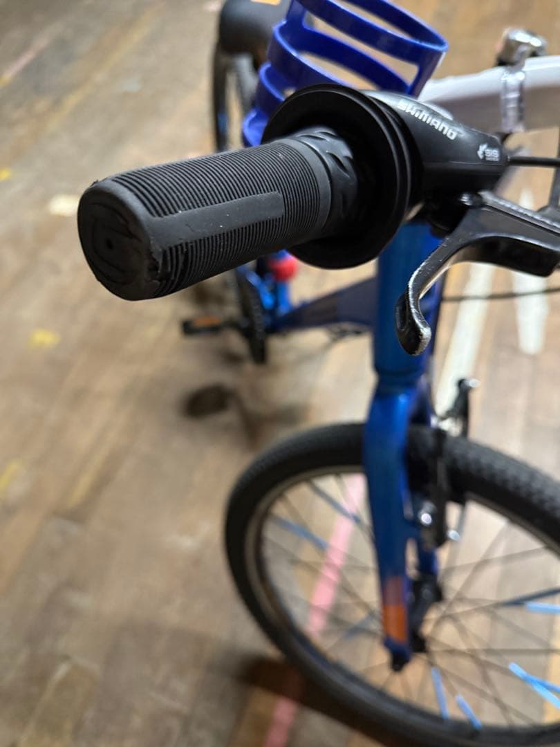 希少キャノンデール　屋内保管20インチ自転車 7速ギア