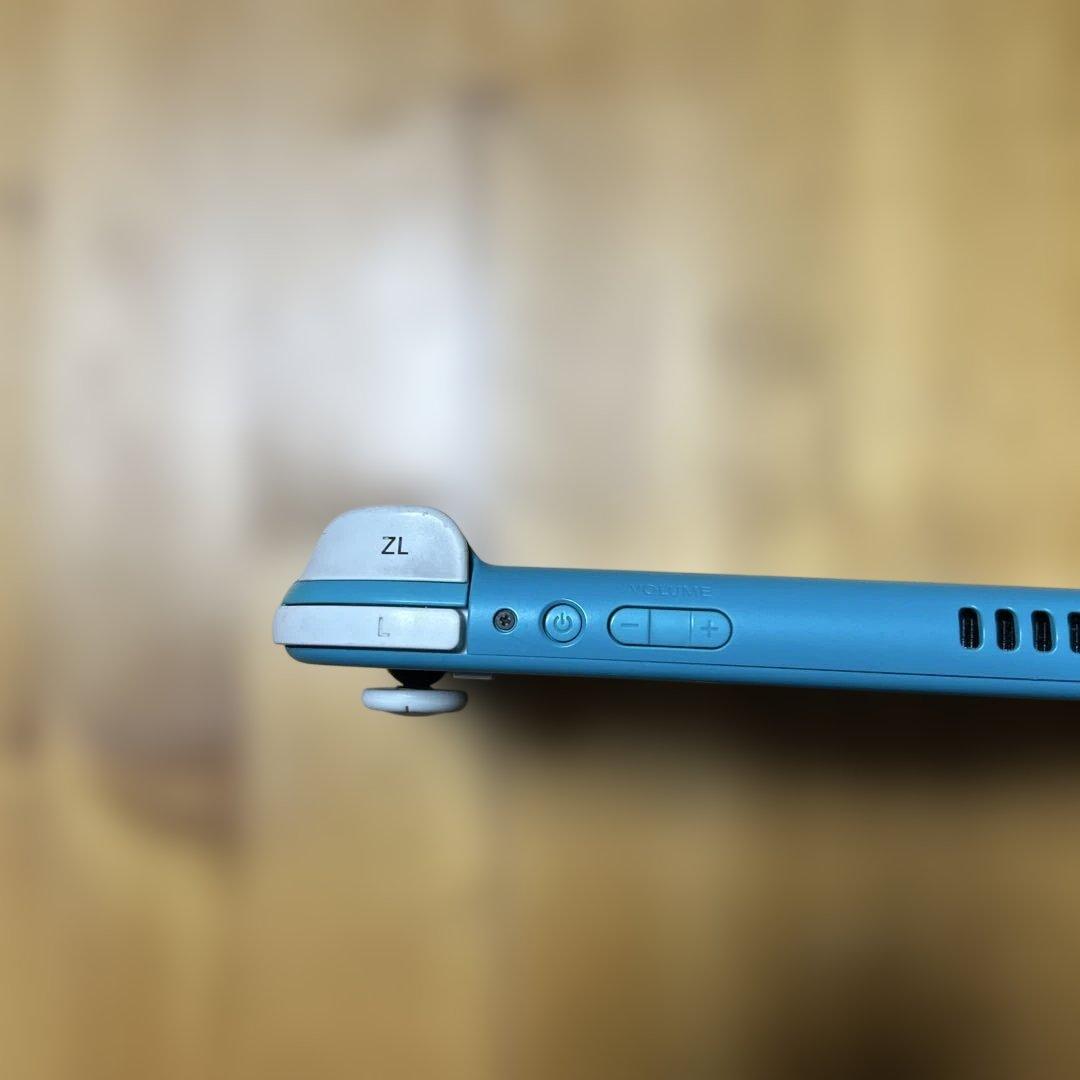 Nintendo Switch Lite ターコイズ　充電器付き