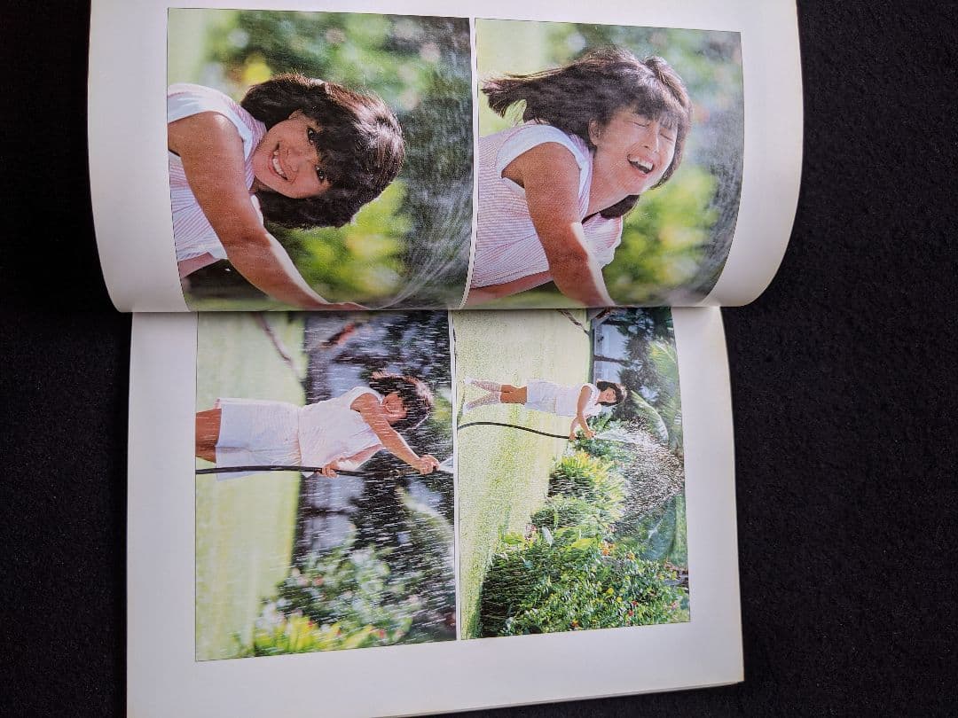 河合奈保子　写真集　NAOKO IN BANGKOK　アイドル　水着　初版本