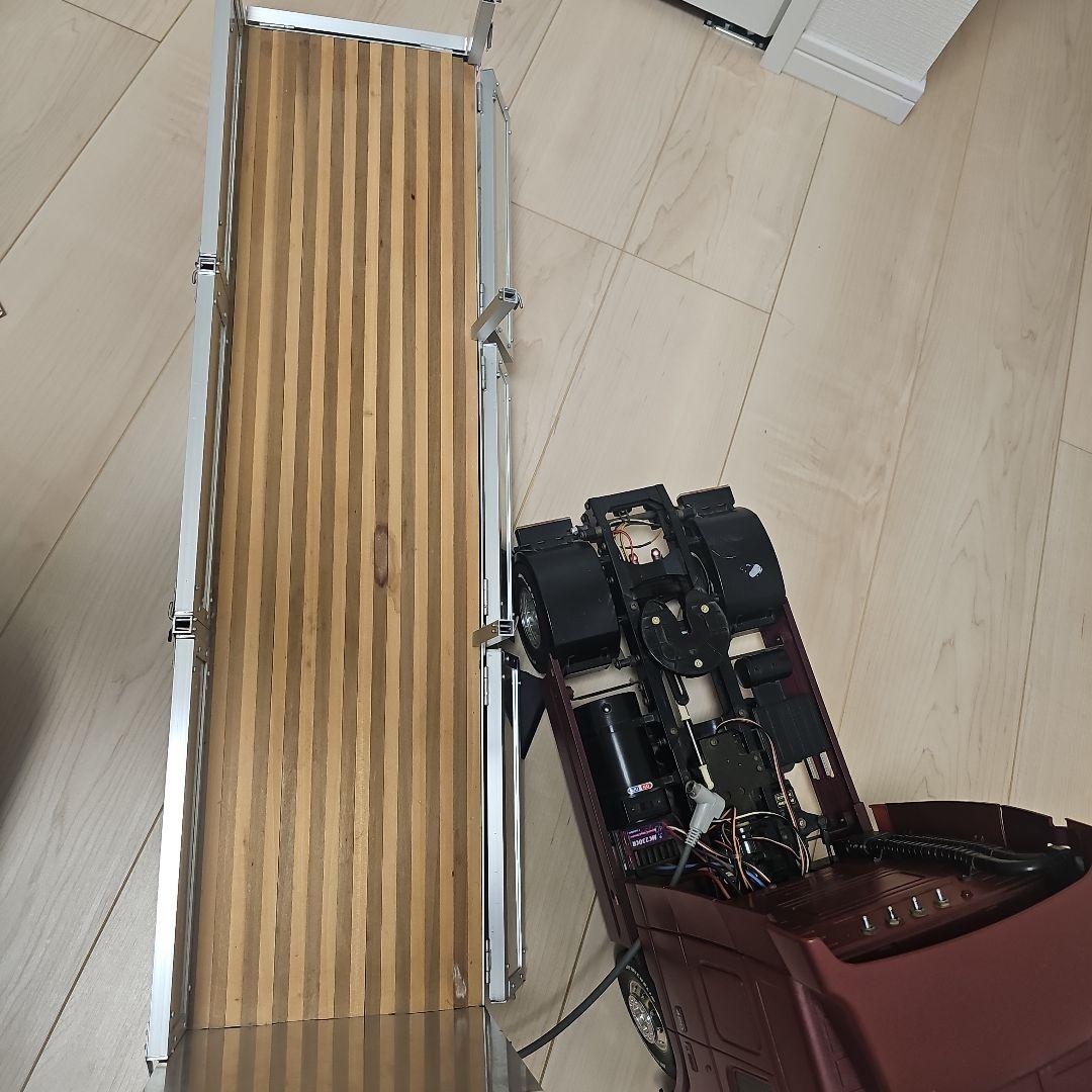 Volvo FH12 トレーラー LEDライト付き