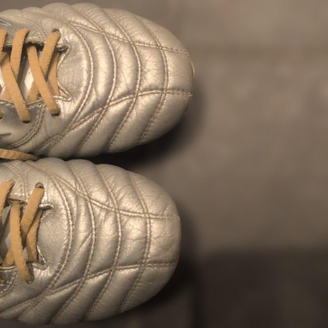 【おたんこナース】モレリアネオ4　シルバー　23.5cm