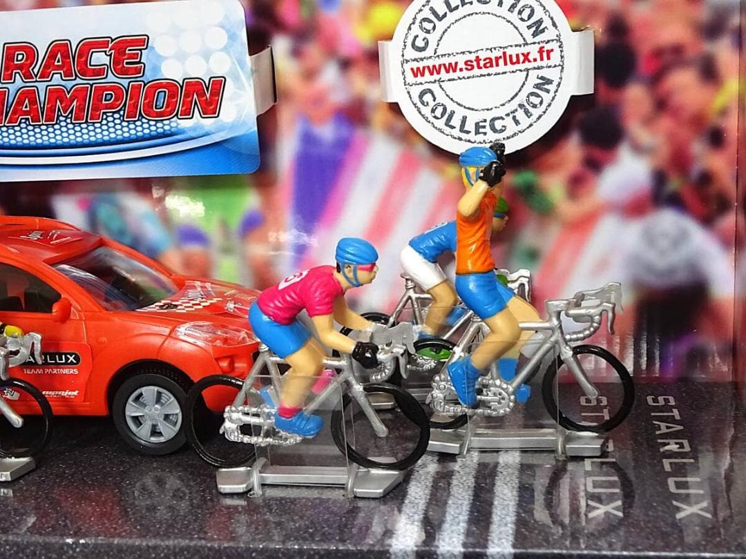 箱幅40ｃｍ 1/32 ツールドフランス Set 車両と7人の競技者フィギュア
