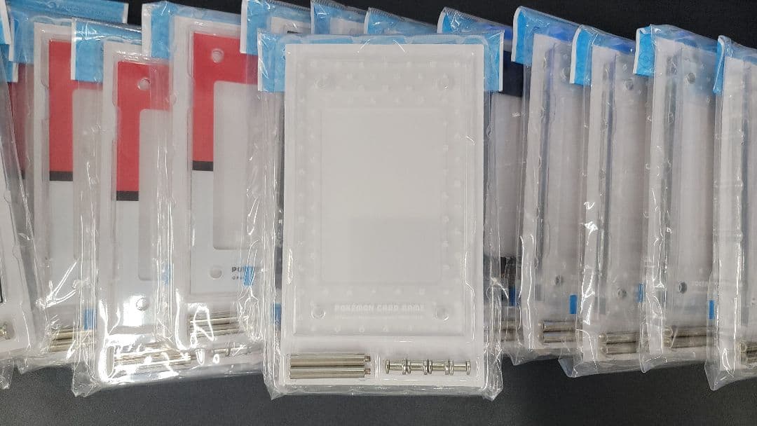 ポケモンカード　ディスプレイフレーム　新品未開封　20個セット