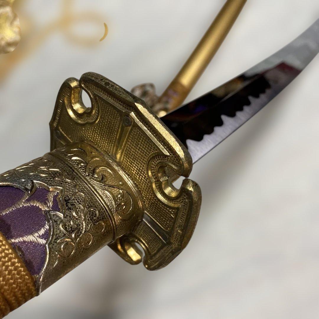 豪華版模造刀(刀袋付) 太刀造り 金茶柄 太刀型金鍔 金呂鞘