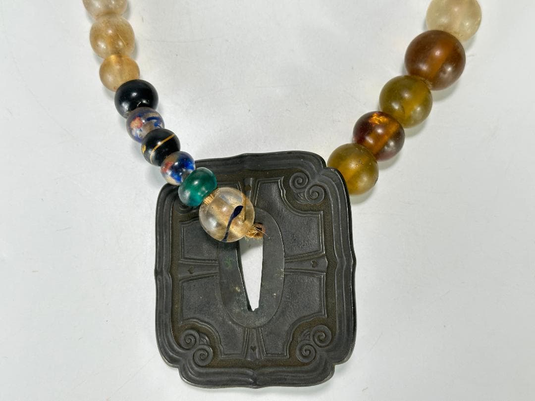 北海道アイヌ民族　アイヌ玉　首飾りタマサキ