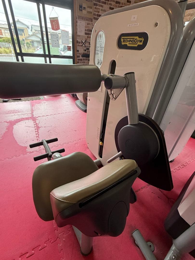 TECHNOGYM ローイングマシン