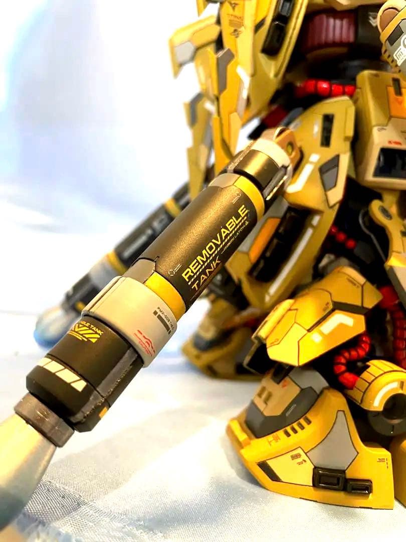 HG(ハイグレード) ガンプラ　ジオ　THEO 完成品