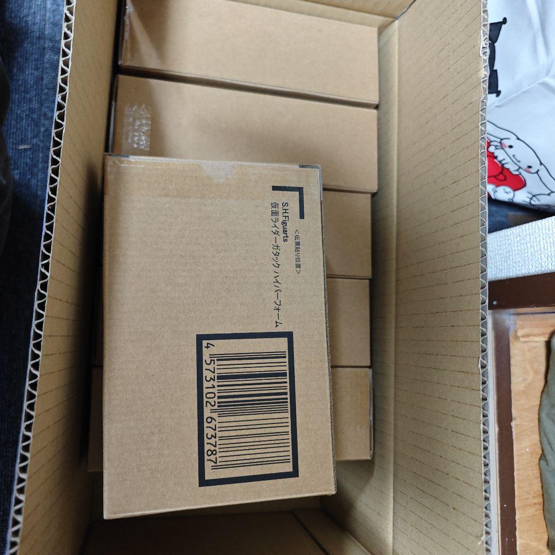 SHFiguartsの仮面ライダーガタック 3個まとめ