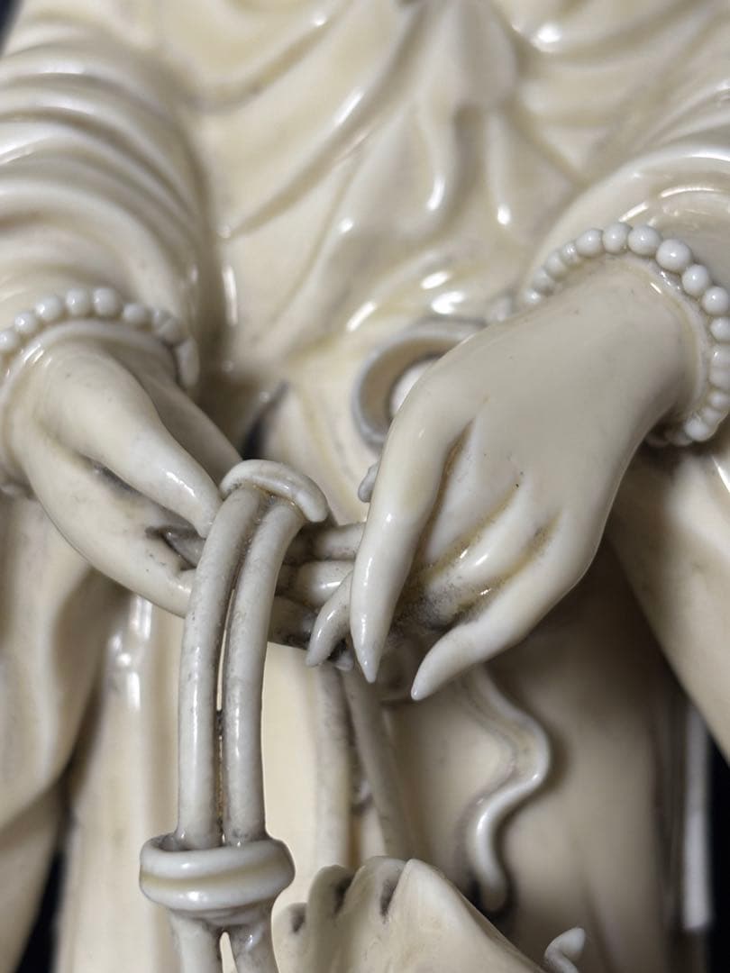 中国古美術　明の時代　徳化窯　白磁観音菩薩像 何朝宗　34cm