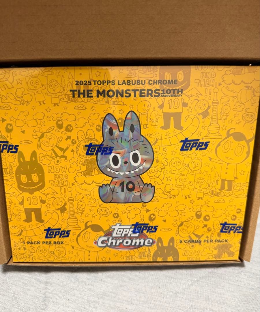 Topps Chrome 10周年記念ボックス　2BOX tops ラブブ