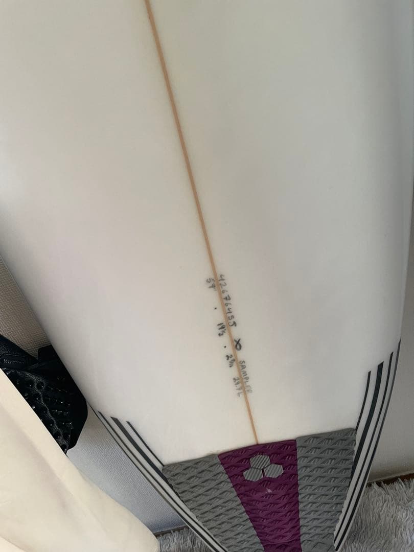 ショートボード ホワイト・パープル・グレー