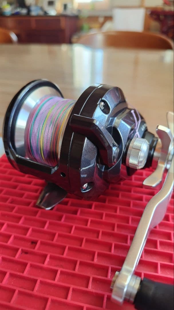 SHIMANO TORIUM 2000PG フィッシングリール　シマノ　トリウム