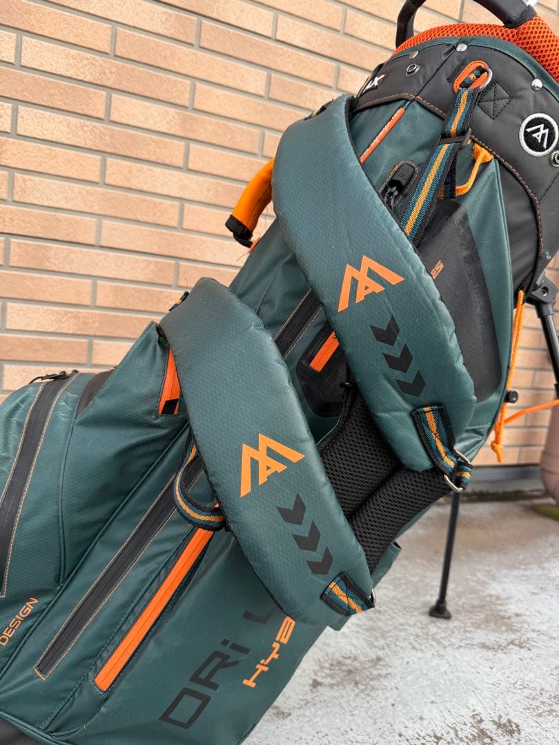 BIG MAX 14.0 スタンドキャディバッグ