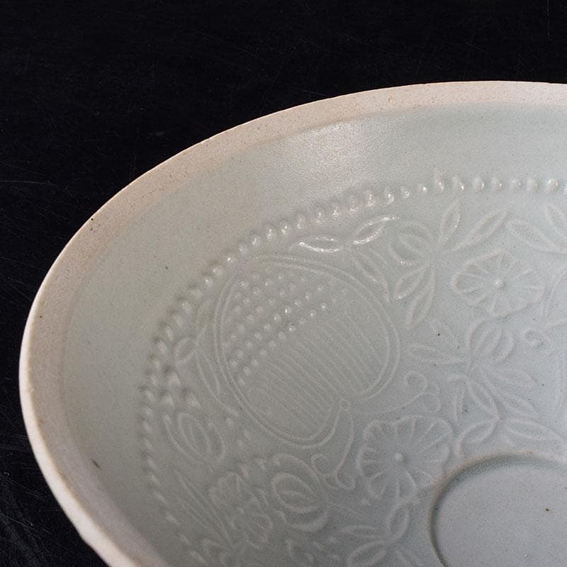 中国　定窯　白磁　刻花文碗　時代箱　V　R8462