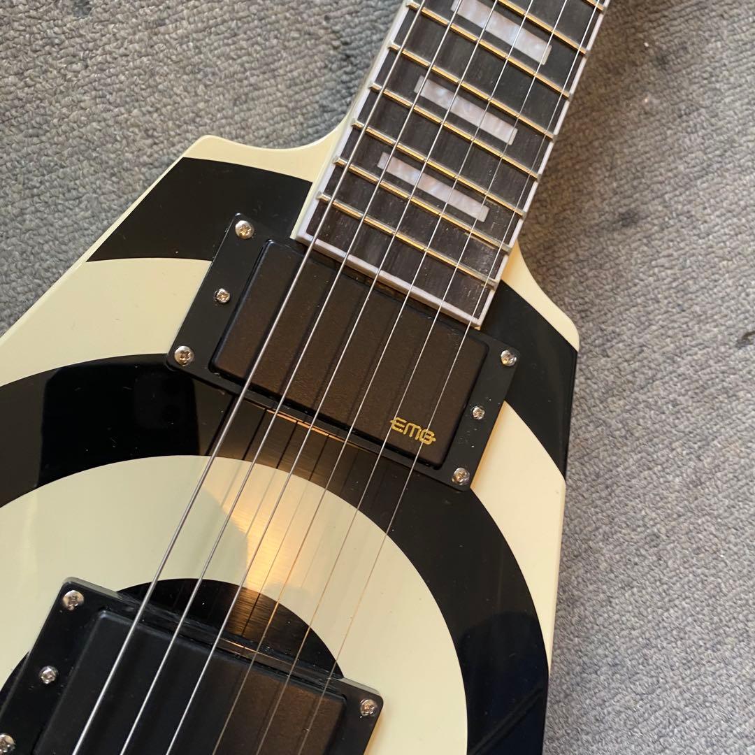 ノーブランド ブルズアイフライングV ギター ザック・ワイルド コンポーネント