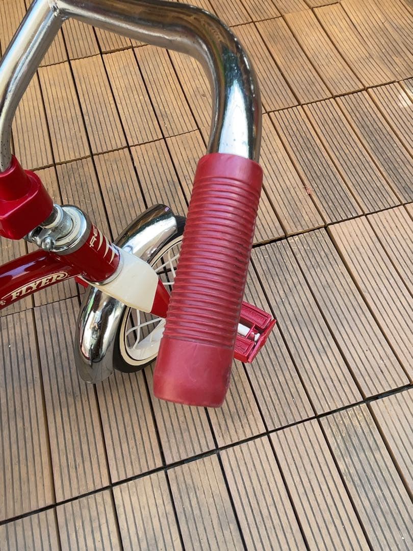 美品　Radio Flyer ラジオフライヤー クラシック トライク 三輪車　赤