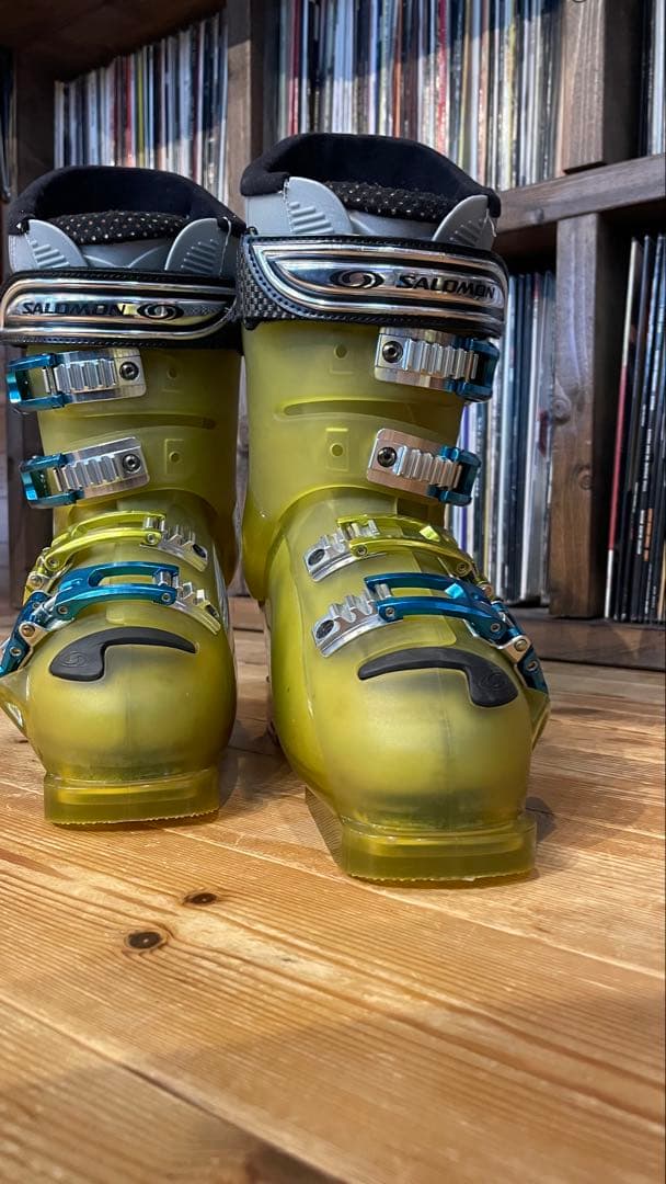 SALOMONサロモン大人ジュニアスキーブーツスキー靴24cm25cm