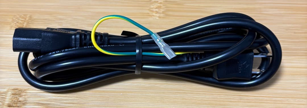 Fender ENGINE ROOM LVL 8 パワーサプライ