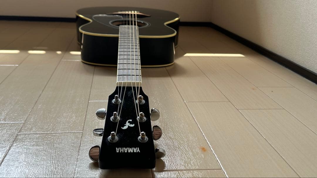 YAMAHA FS820 アコースティックギター ブラック ソフトケース付き