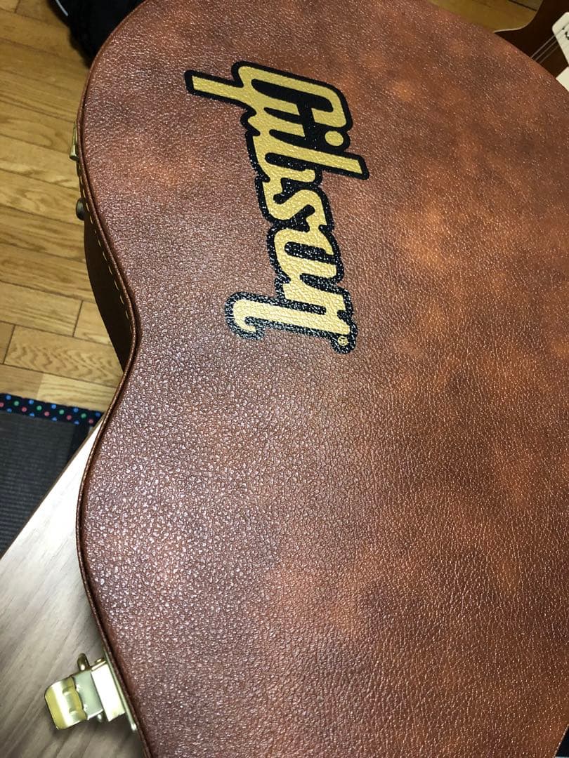 トムトムGibson Les Paul Standard ゴールドトップ