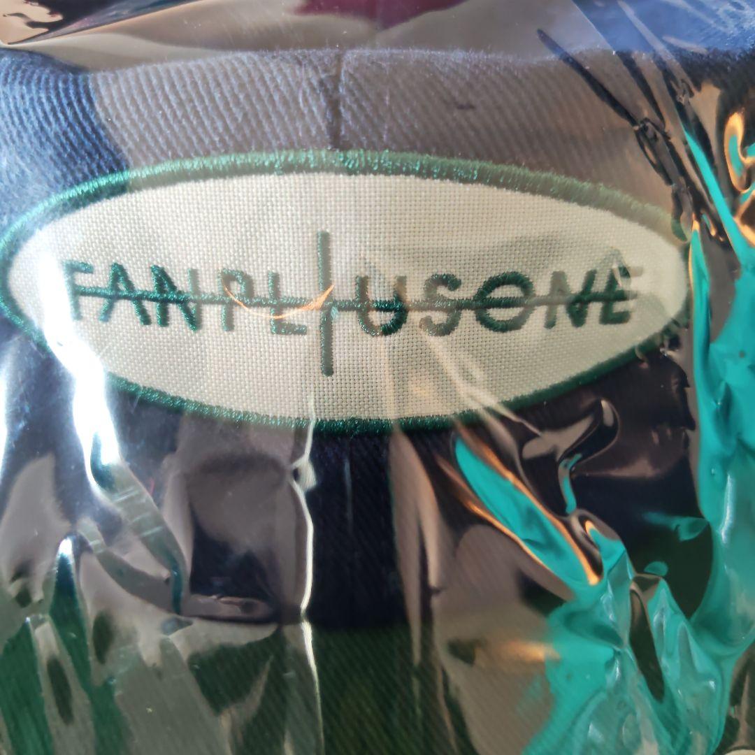 g-dragon　ジヨンファンミ グッズ　キャップ