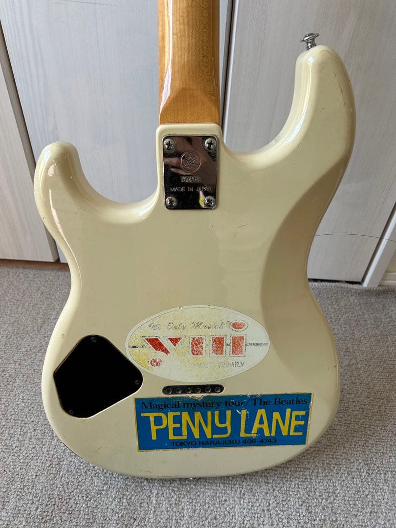 YAMAHA SC-700 エレキギター