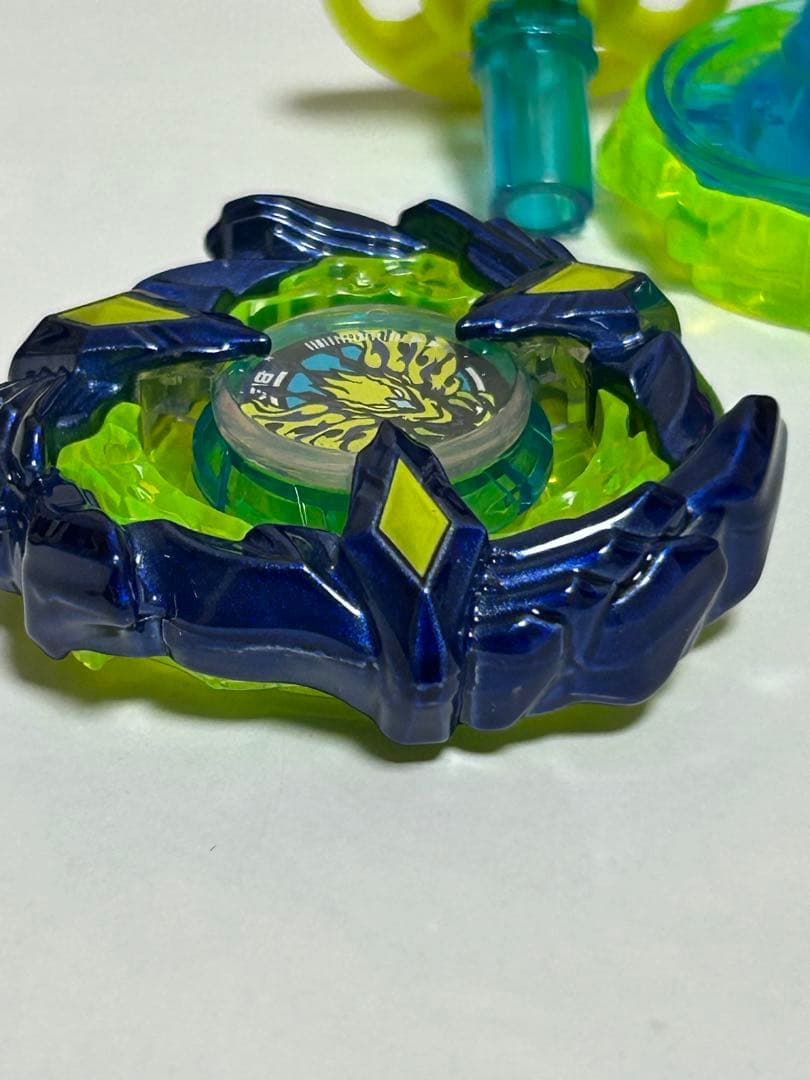 ネイビー　フェニックスウイング9-80DB ベイブレードX