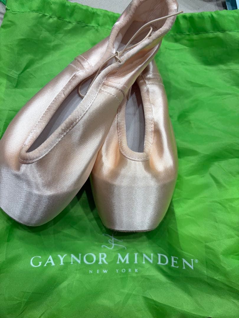 Gaynor Minden ゲイナートゥシューズ