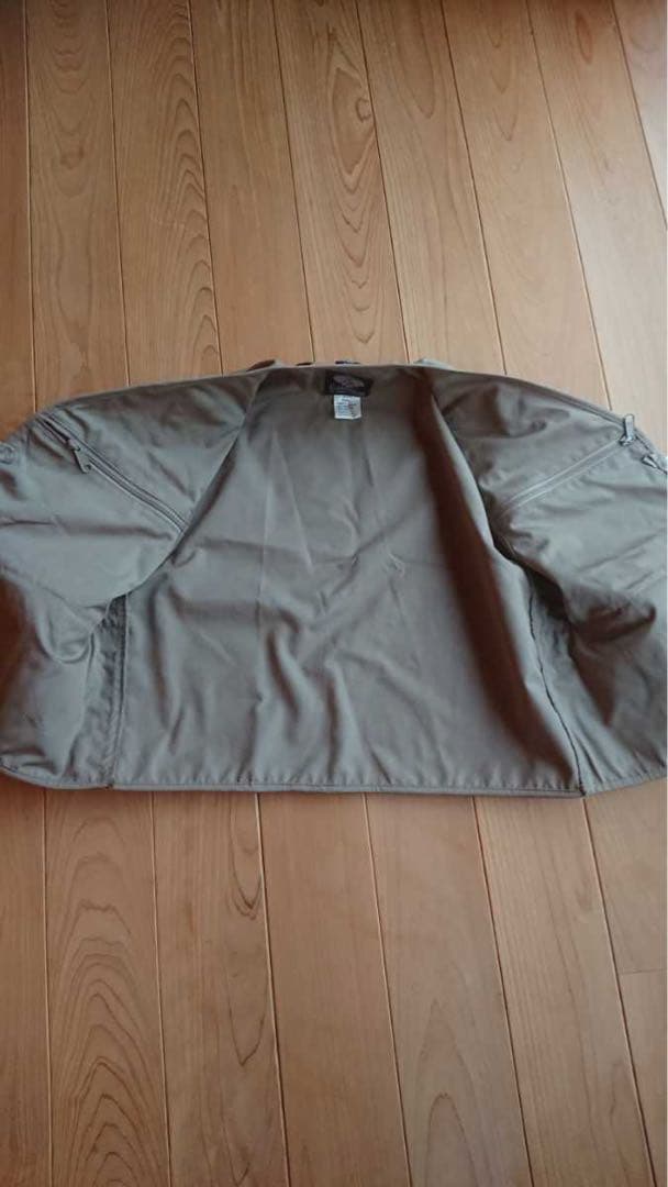 【サイズもデザイン希少】 四角いポケット コロンビア フィッシング ベスト S