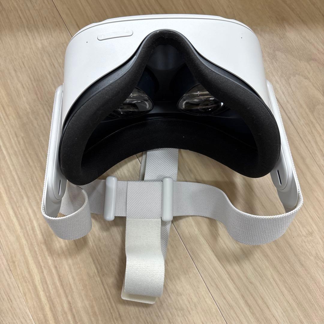 【美品】 Quest 2 128GB（メタクエスト2）VRヘッドセット